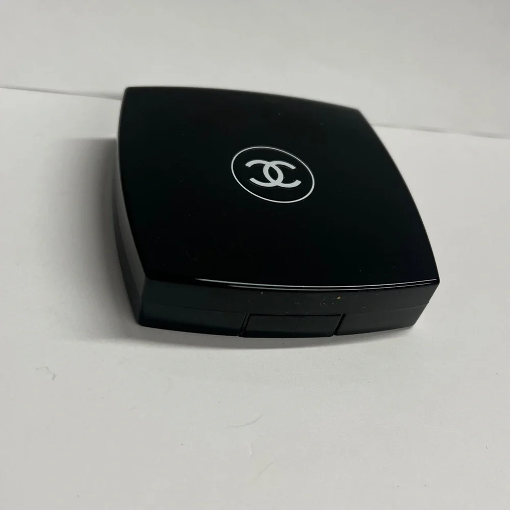 Chanel Coromandels de Chanel Eyeshadow and Blush Palette Limited Edition - New